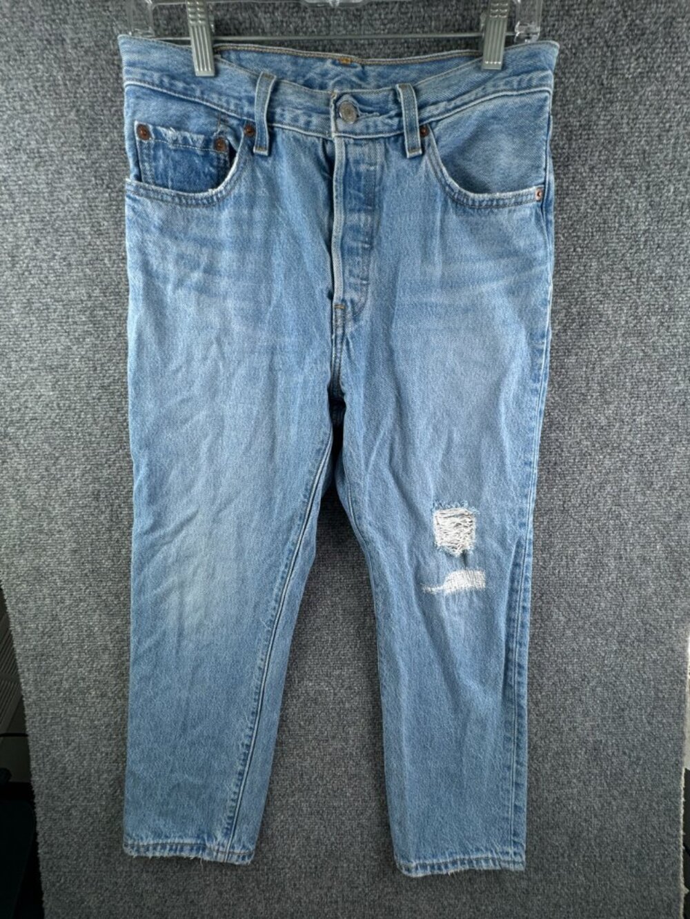 Levi’s Premium 501 Women Denim Jeans Light Wash 28x26 All Cotton Buttons Red Tab
